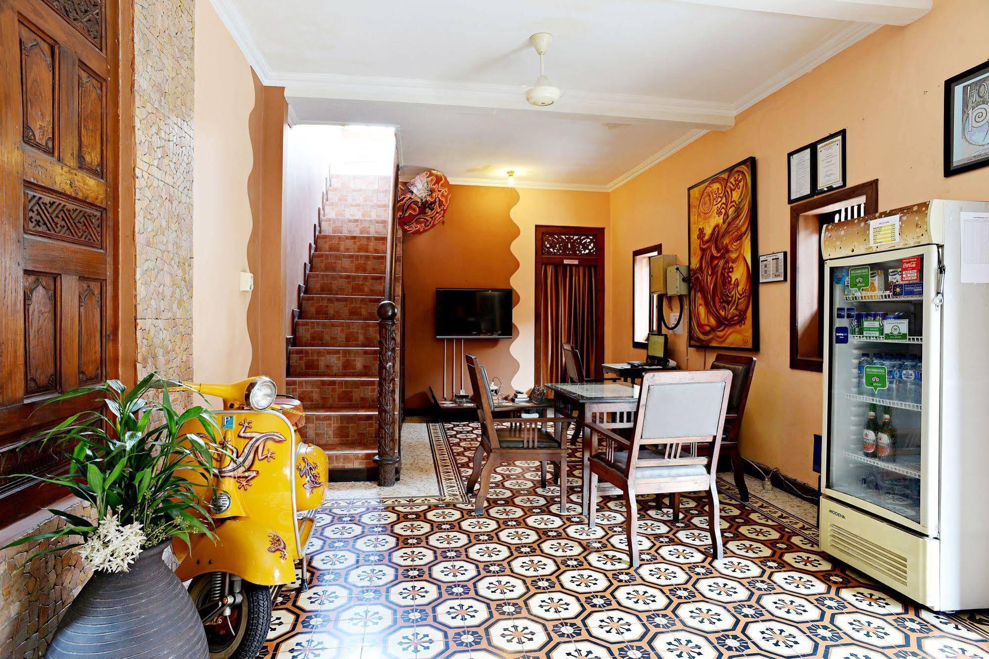 Zen Rooms Malioboro Sosrowijayan Wetan Yogyakarta Eksteriør billede